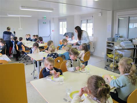 Nouveau restaurant scolaire Pleurtuit Au cœur de la côte dEmeraude