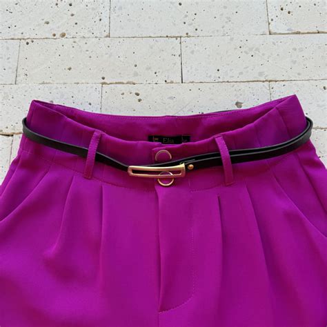 Cal A Pantalona Alfaiataria Detalhe Pences E Cinto Fino Magenta Dondoca