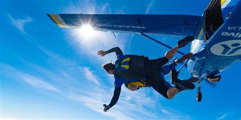 Skydive Cairns - Everything Australia