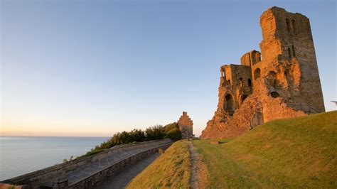 Scarborough Castle Pictures: View Photos & Images of Scarborough Castle