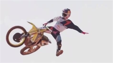 Motocross Vs Soccer - Video of the Day