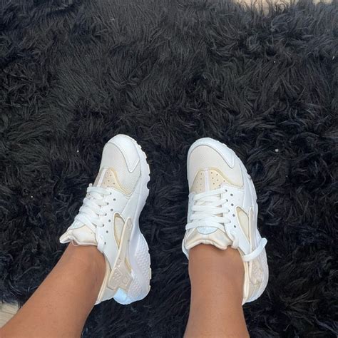 Nike | Shoes | Huaraches | Poshmark