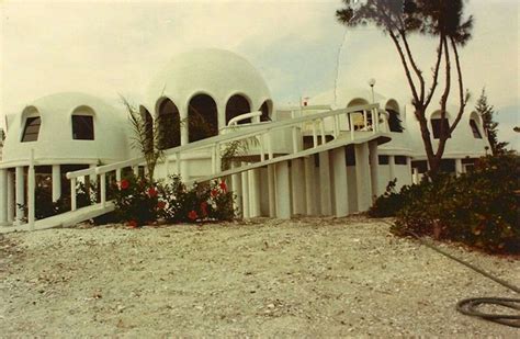 Discover Florida’s Mysterious Dome Home Before It Sinks Into the Sea ...