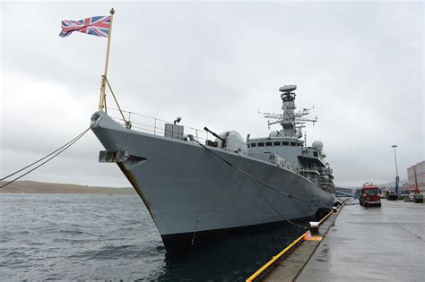 HMS Richmond arrives in Lerwick | The Shetland Times Ltd