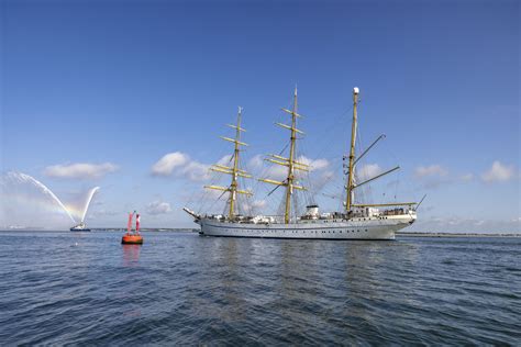 german navy tall ship gorch fock arrives  dublin port dublin port