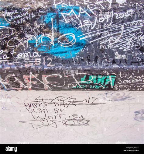 Abbey Road Graffiti Wall Stock Photo - Alamy