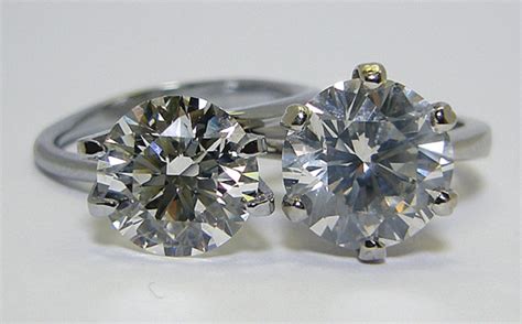 Diamond Clarity - How Diamonds Are Graded - Examples of I1, SI1, SI2 and VS2