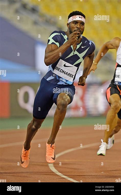 Kenny Bednarek Usa Wins The 200m In 1988 During The World Athletics