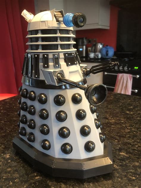 Custom New Series Dalek in Destiny colours - one of my favourite Dalek ...