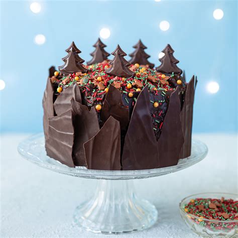 Dr Oetker Christmas Tree Chocolate Cake EasyFood