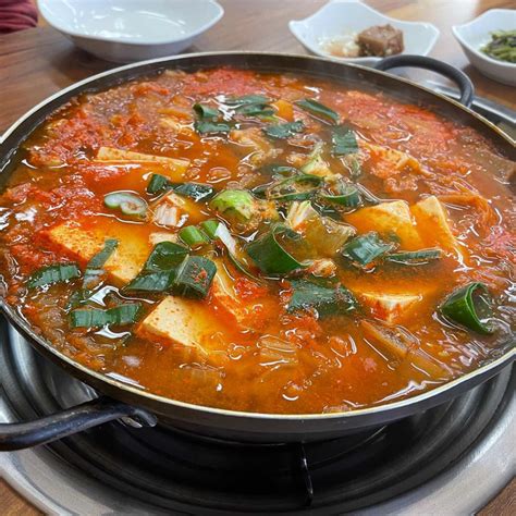 착한식당 아산 김치찌개 동태찌개 맛집 다이닝코드 빅데이터 맛집검색