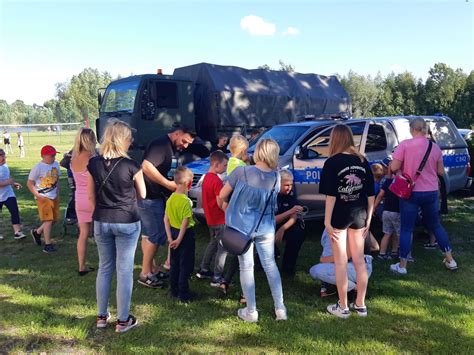 Piknik rodzinny z policjantami prewencji Wiadomości KPP w Mogilnie