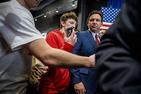 Ron Desantis Ends His Struggling Presidential Bid Before New Hampshire