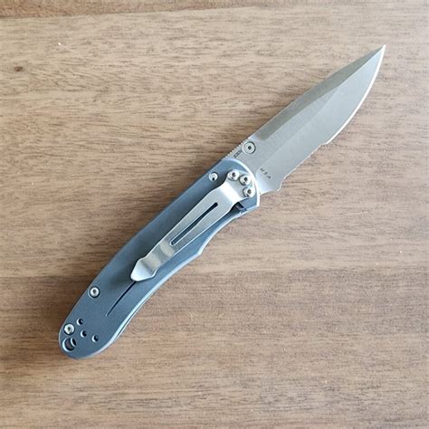 Bradley Cutlery Co Usa Made Alias Ii S30v Partially Serrated Folder In