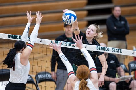 High Noon Rylie Bjerklie Bemidji State Volleyball 10 19 23 Kbun