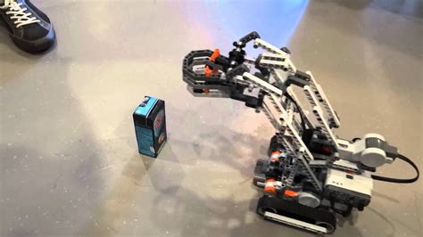 Robotic Arm LEGO MINDSTORMS NXT 2 0 The Snatcher YouTube