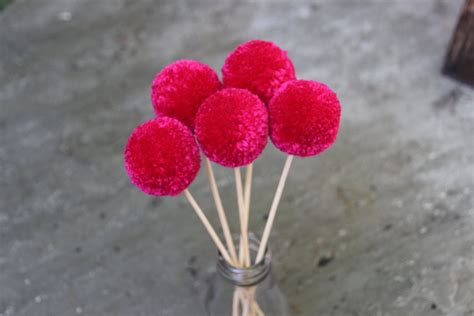 Pink Pom Pom Flowers Flower Bouquet Wool Pom Poms Wool Etsy Pom Pom Flowers Flower