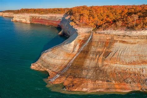 Why Fall is the Perfect Time to See Pictured Rocks - Pictured Rocks ...