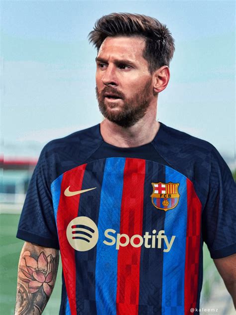 5 pics of Messi wearing Barca's new kit will make you want to see it in ...