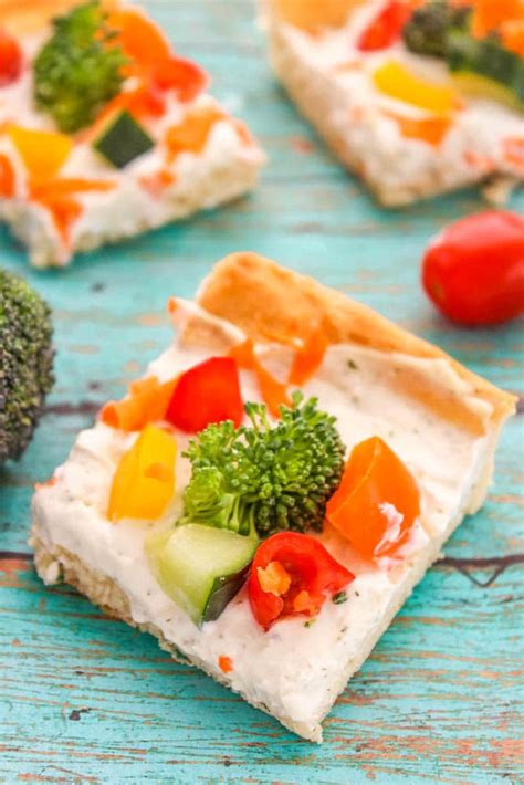 Veggie Pizza Crescent Bites Recipe