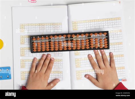 Faire des mathématiques mentales ou de l arithmétique mentale Main de