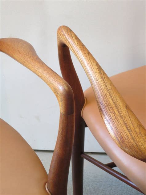 Pair Of NV46 Chairs By Finn Juhl In Teak With Natural Leather