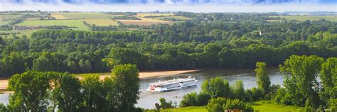 Loire River Cruises 2022-2023 | French Castles Cruise | CroisiEurope ...