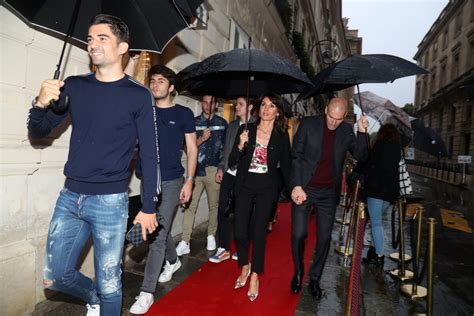 Photo Zinédine Zidane avec sa femme Véronique et leurs enfants Luca