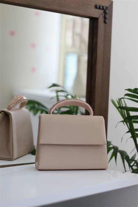 Moom Bag Kadın Nude Taş Tutma Detaylı Abiye Omuz Çantası Fiyatı Yorumları Trendyol