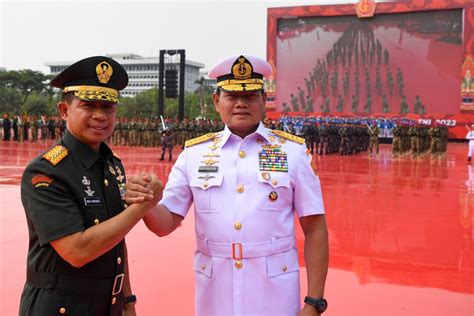 Strategi Jenderal Agus Subiyanto Bebaskan Pilot Susi Air Setelah 9 Bulan Disandera Kkb Papua