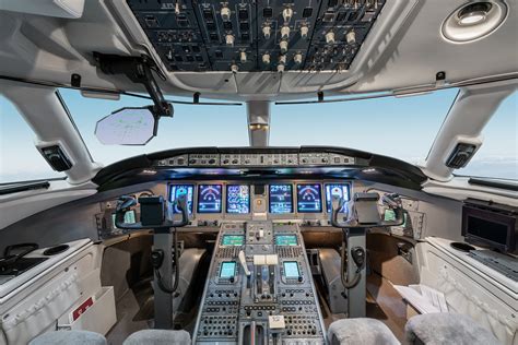 Execujet Drei Neue Langstrecken Businessjets Cockpit