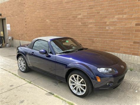 Used Mazda MX-5 Miata Touring Hardtop Convertible for Sale (with Photos) - CarGurus