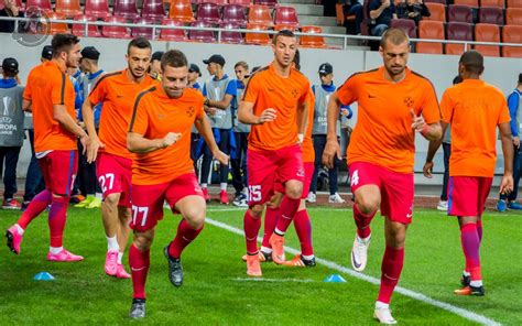 Galerie Foto Cum S A Vazut Steaua Villarreal De Pe National Arena