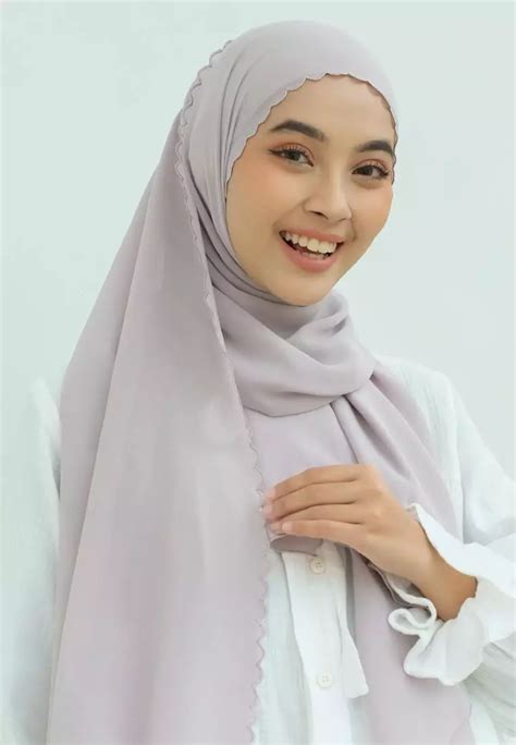 Jual Lozy Hijab Dyna Classic Shawl Baby Nude Original Zalora