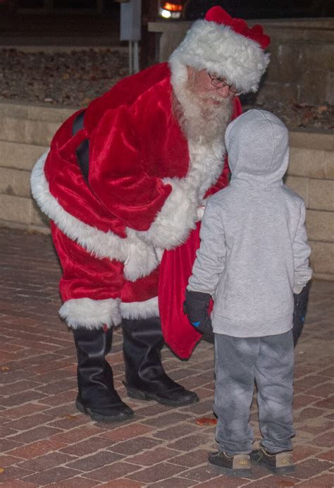 Christmas Parade lights up downtown Breckenridge; local holiday ...