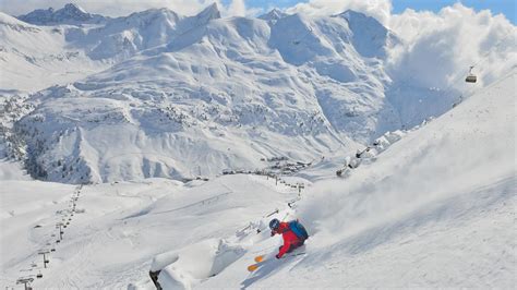 Lech Luxury Ski Chalets, Lech Ski Holidays | Leo Trippi