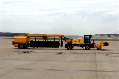 Escova Para Varredeira Para Pista De Aeroporto Crdl M B