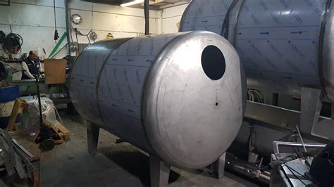 Aisi And Stainless Cylindrical Tank Adg Depo Water Storage