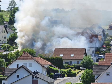 Einsatz Wohnhausbrand Mit Menschenleben In Gefahr Feuerwehr