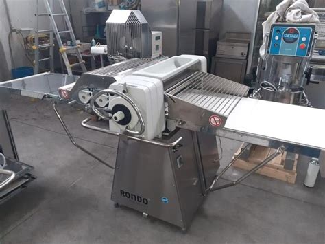 Rondo Cutomat Semiautomatic Dough Sheeter