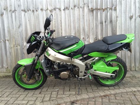 Kawasaki Zx6r 2001 600cc Ninja Green Streetfighter Naked Sport Bike