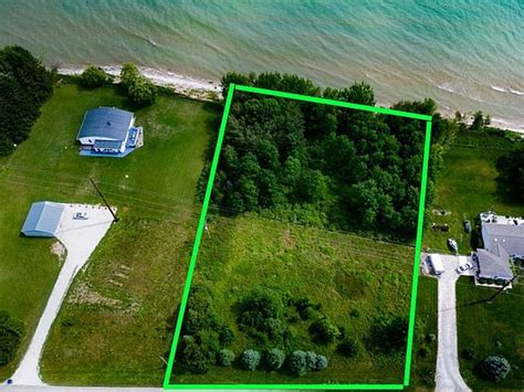 N5096 Lakeshore Dr Kewaunee Wi 54216 Mls 141503 Zillow