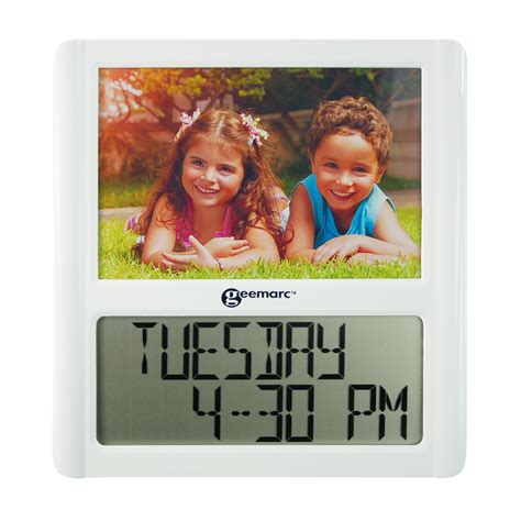 Digital clock with photo frame - Alzheimer's Society