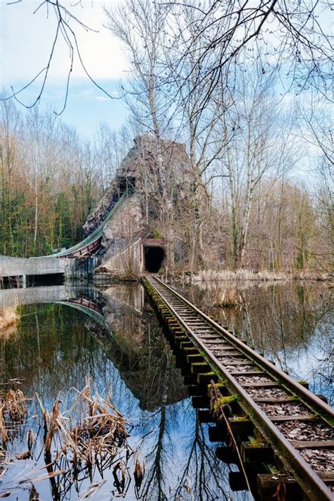 There S A Surreal Cold War Era Amusement Park Decaying On The Outskirts