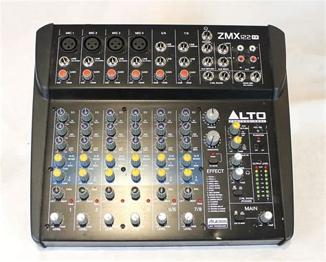 6673 Alto Professional ZMX122FX 8 Channel 2 Bus Compact Reverb