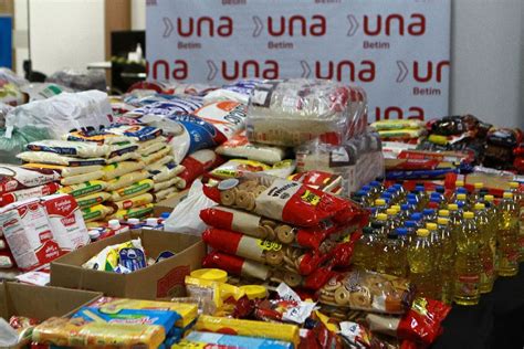 Betim Recebe 1 6 Tonelada De Alimentos Arrecadados Por Alunos Da UNA