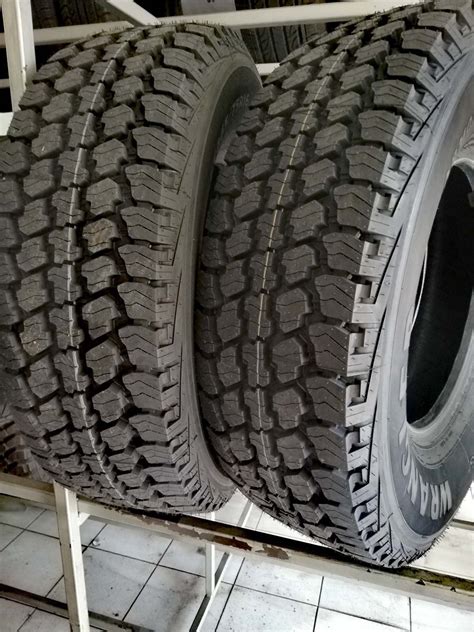 GOODYEAR Wrangler Armortrac LT245 70R16 113 110S