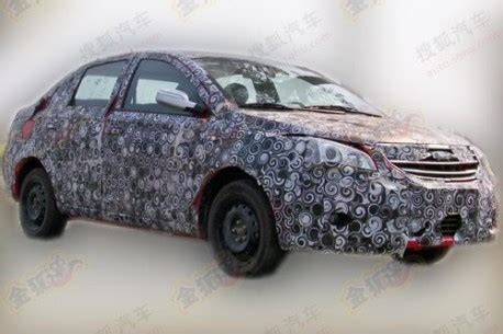 Spy Shots Chery Cowin E3 Testing In China