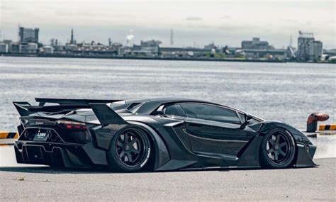 Liberty Walk Mercilessly Re Masters The Lamborghini Aventador I Love