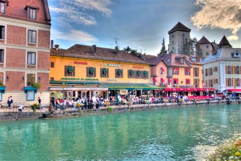 Annecy First Discovery Walk And Reading Walking Tour